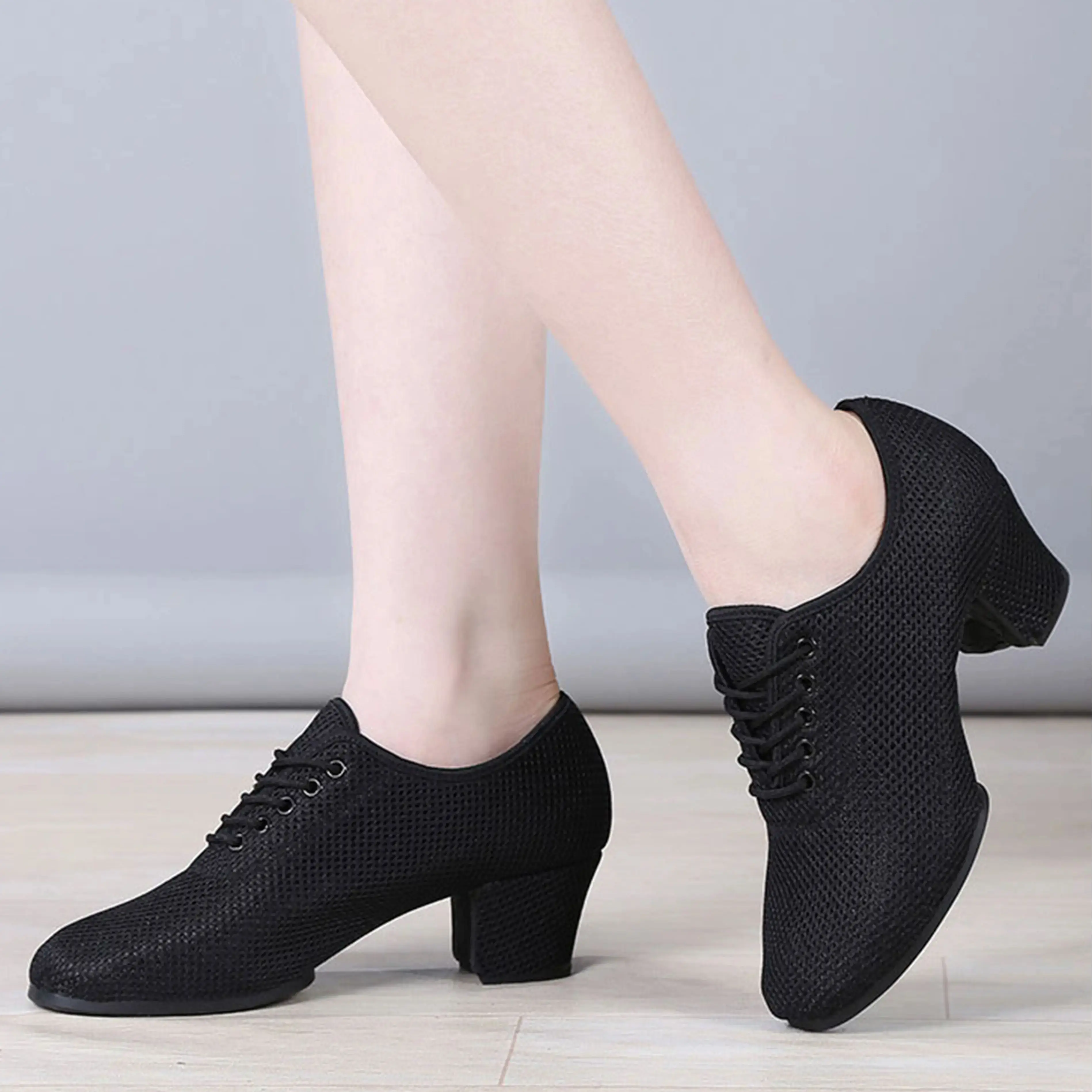 Women Dance Shoes Ladies Jazz Latin Dancing Adult Ballroom Salsa Tango Shoes Female Middle Heeled Breathable Training Sneakers