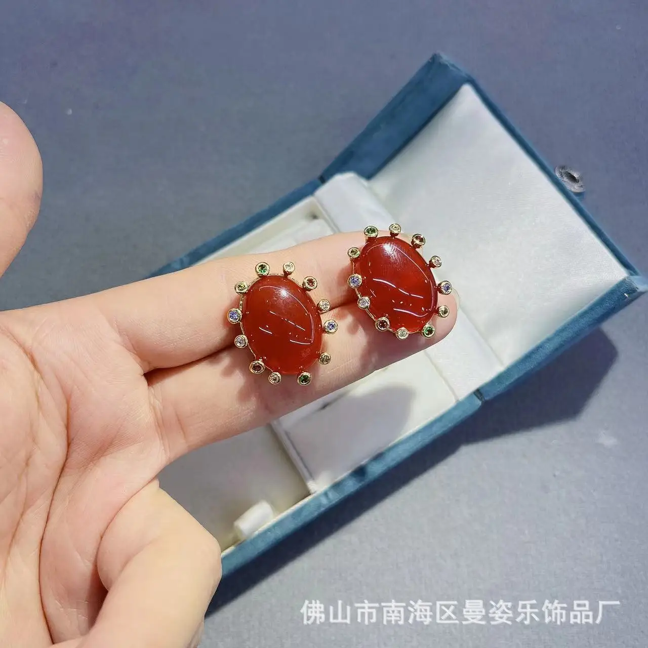 DIY accessories Natural agate color zircon inlaid new stud earrings, French niche personalized stud earrings, cross-border hot-s