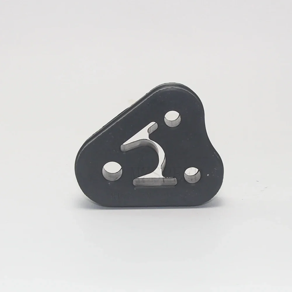 Tubo de escape colgante para coche, orejeta triangular de goma con 3 orificios, silenciador de manga de goma colgante, amortiguación de vibración, 1
