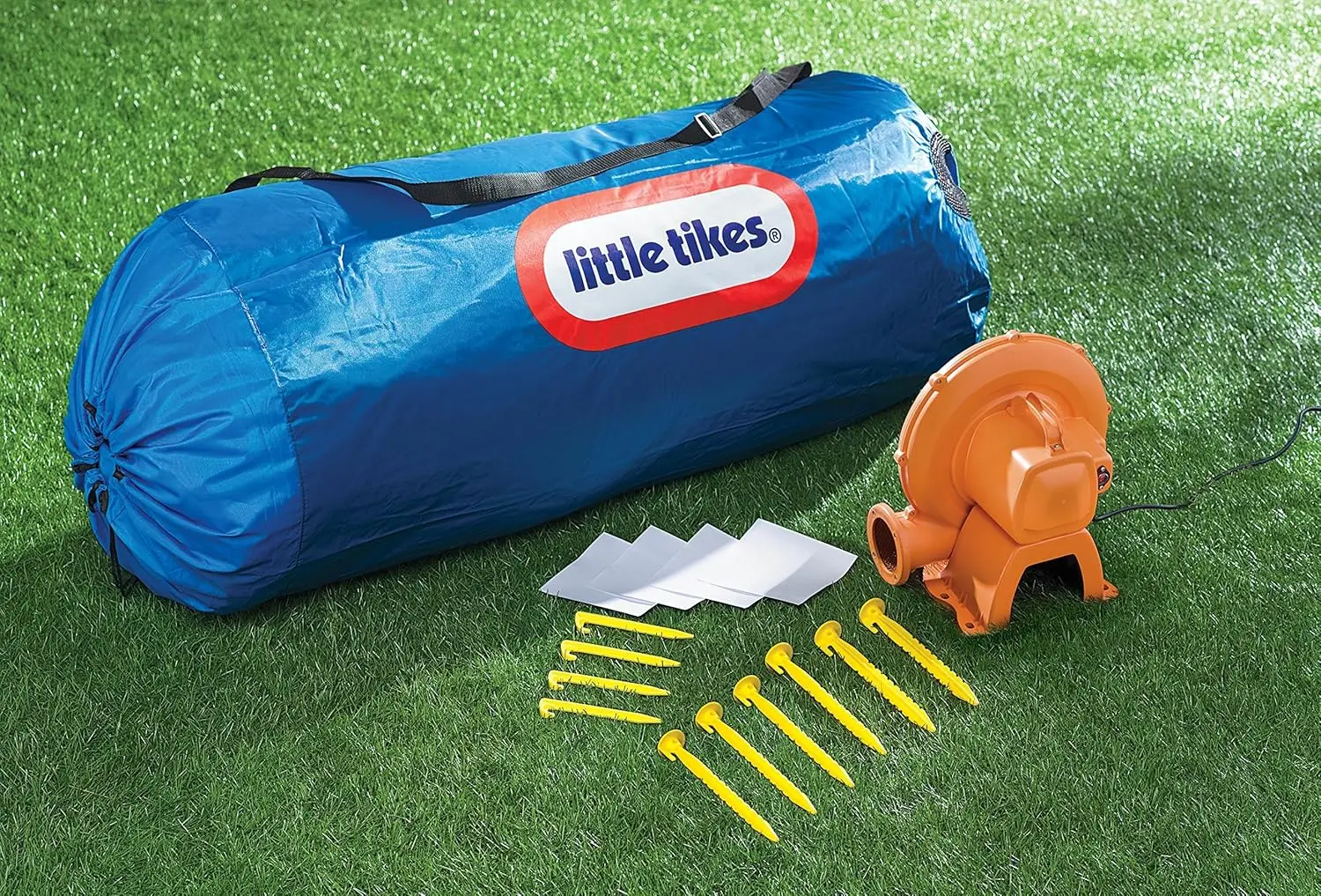 Il buttafuori gonfiabile Jump 'n Slide include un ventilatore per carichi pesanti con GFCI, picchetti, toppe per riparazioni e custodia, per bambini dai 3 anni