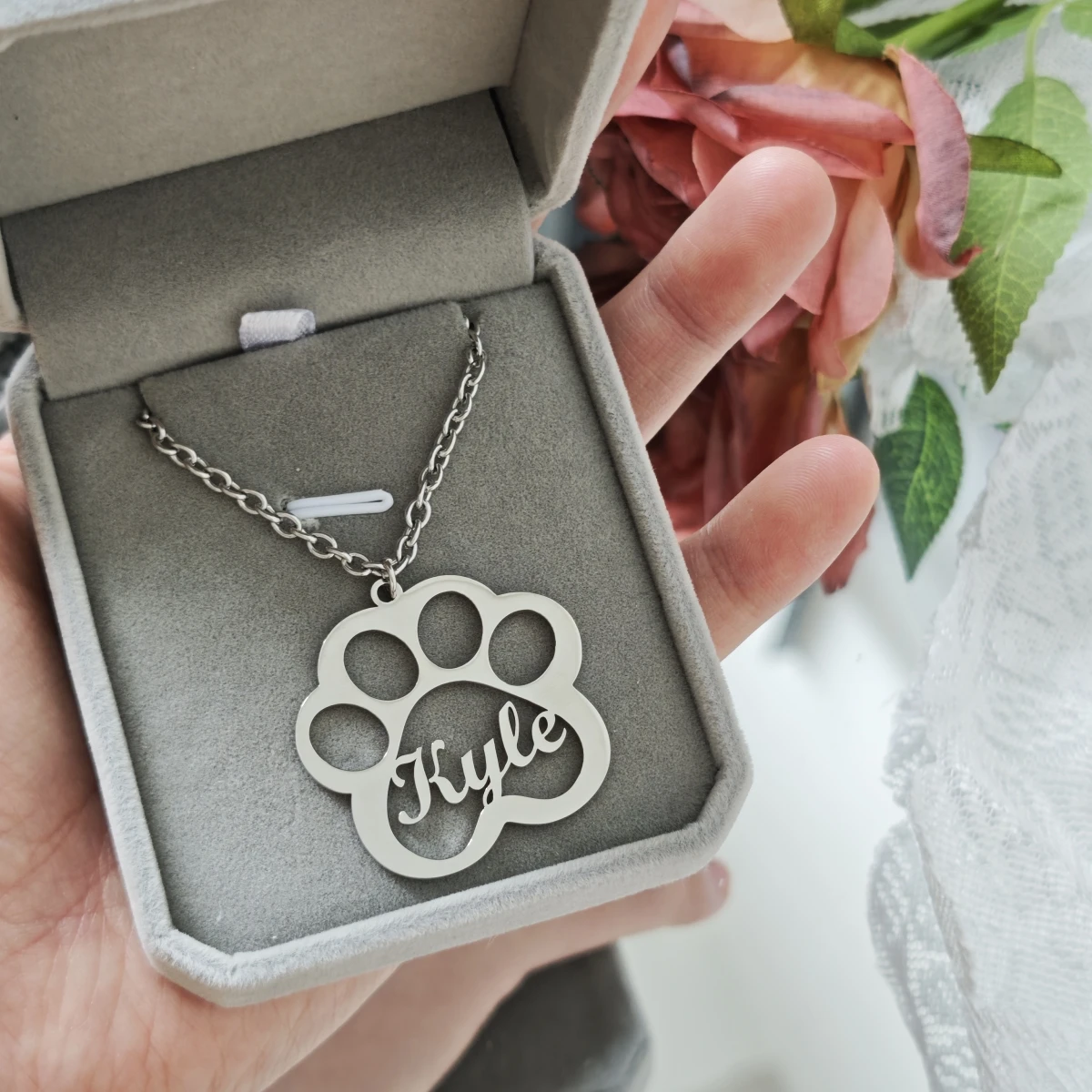 Custom Stainless Steel Necklace Personalized Letter Necklace Claw Shaped Nameplate Necklace Children And Women Holiday Jewelry