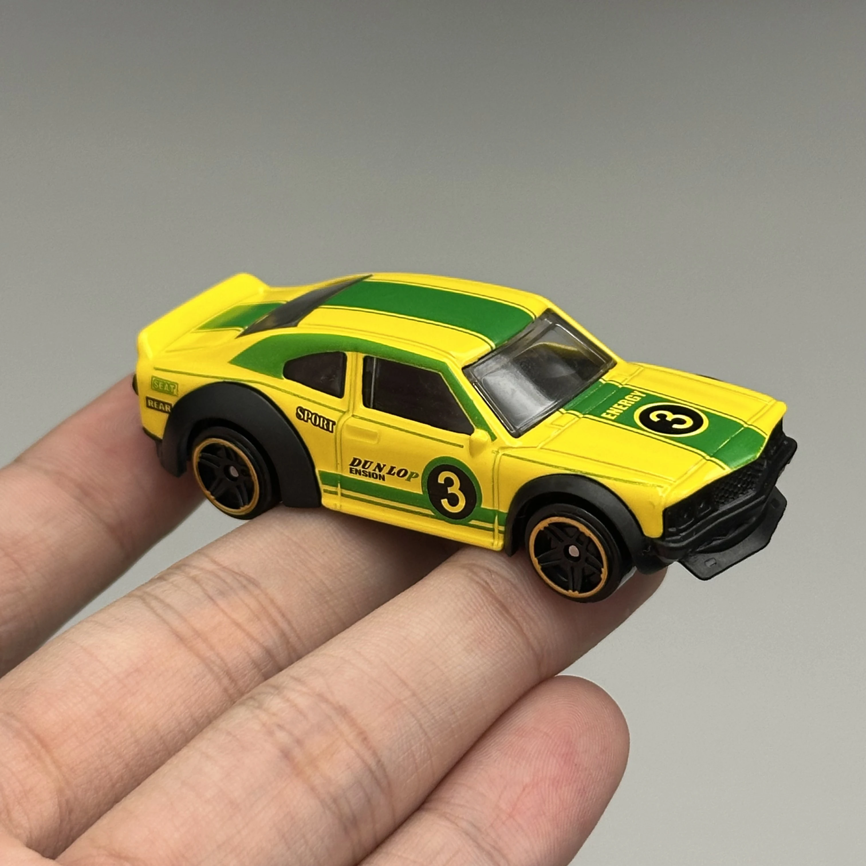 1/64 Diecast Metal Car Model Alloy Vehicle Mini Toy Realistic Collectible Racing Car Gift For Kids And Car Fans Collection