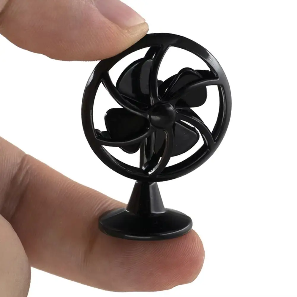 Creative 1:12 Scale Dollhouse Electric Fan Vintage Retro Doll Fan Furniture Iron Frame Living Scene Mini Fan Model Girls Gift
