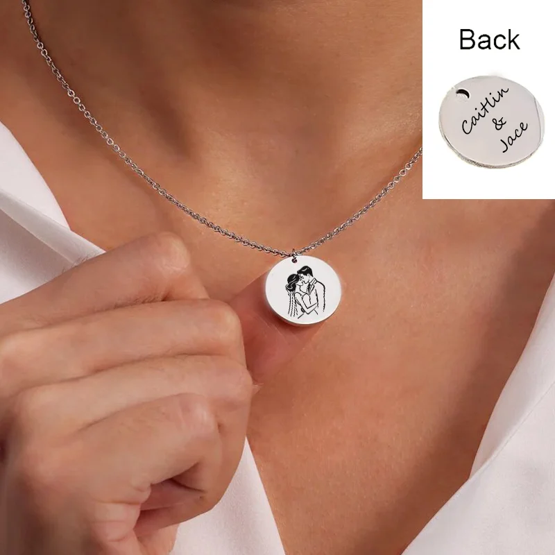 

Customized Stainless Steel Wedding Round Necklace for Wedding Anniversary/Engagement day/Wife Surprise Gift/Fashionable Item