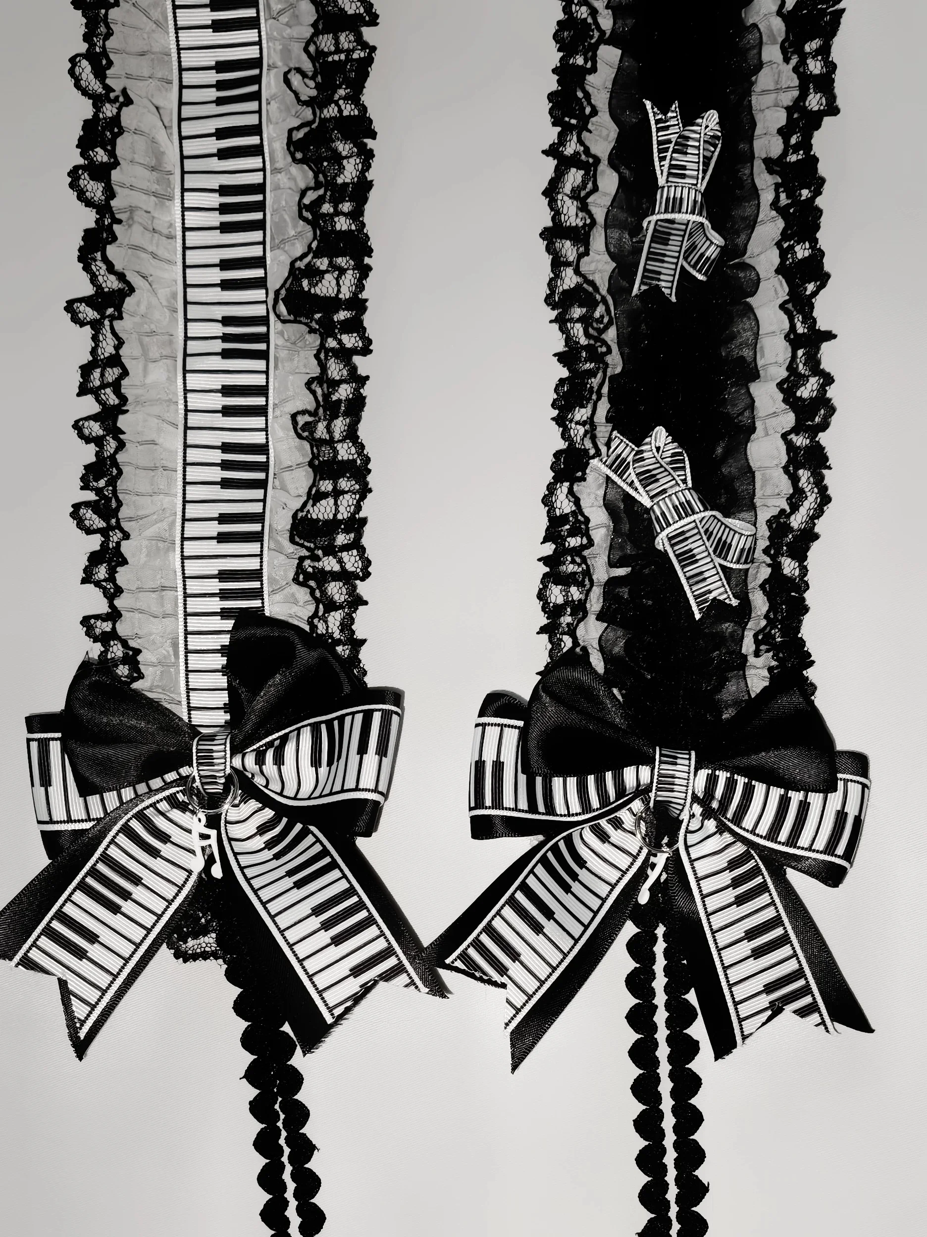 Original Lolita Piano Note Headband Harajuku Black & White Keys Hair Accessory KC Cosplay Ruffled Hair Accessory