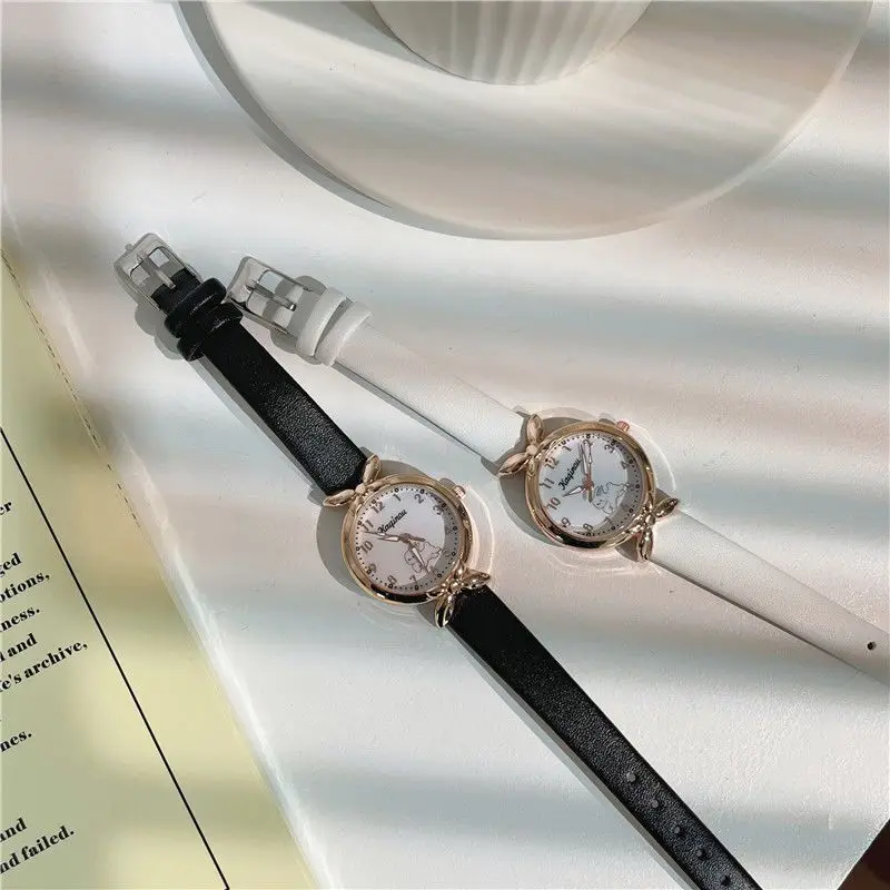นาฬิกาควอตซ์กันน้ำขนาดเล็กสำหรับเด็กผู้หญิงนาฬิกาหนังสีดำเป็นของขวัญวันเกิด
