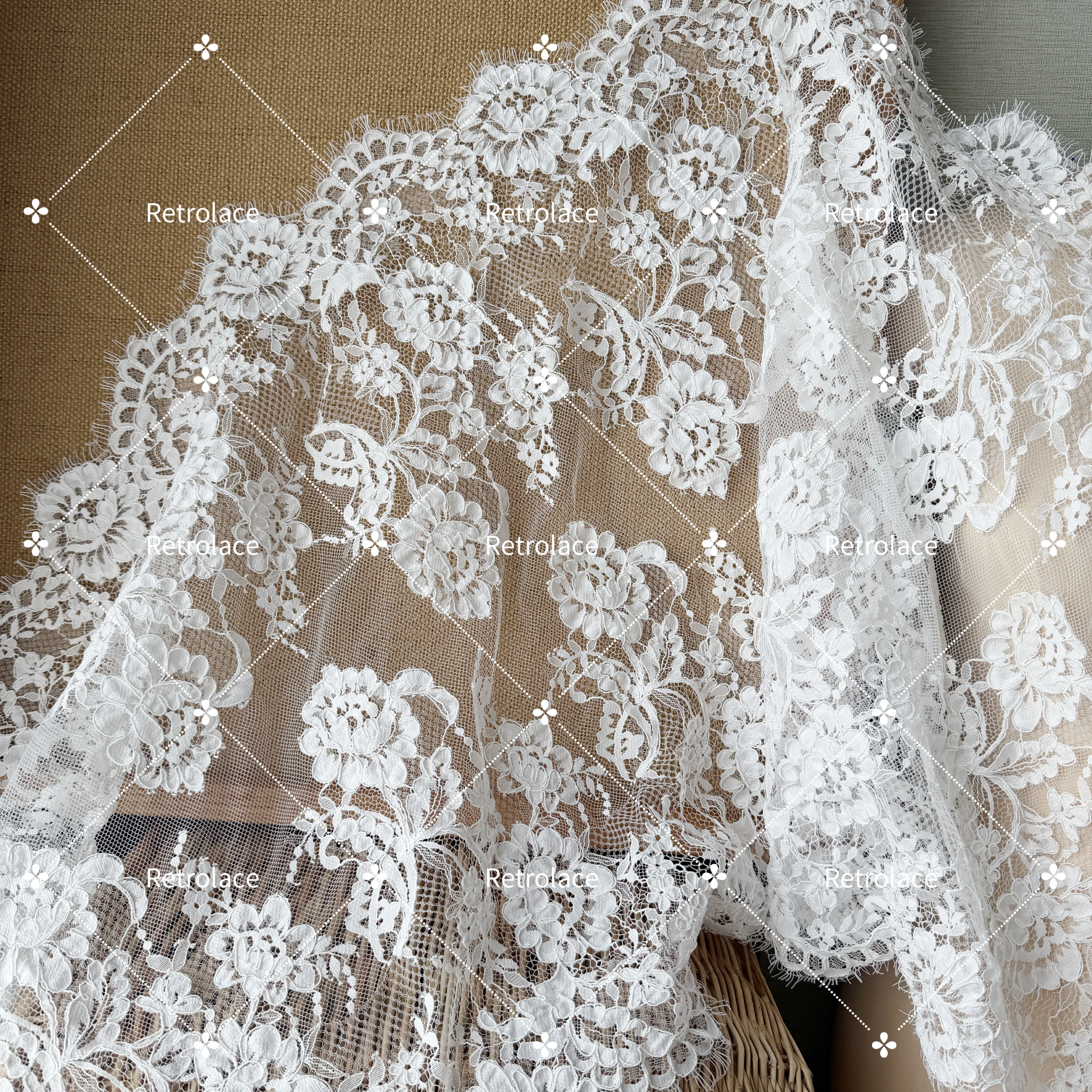 3 Yards französische Alençon-Spitzenborte mit floraler Stickerei für Brautkleider – Detail 2