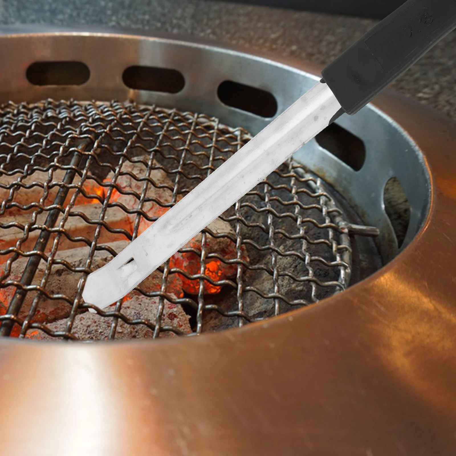 

Heat-Resistant Grill Grate Lifter Portable Stainless Steel Grate Gripper For Camping Picnic Bbq Baking Tray Lifter Insulation