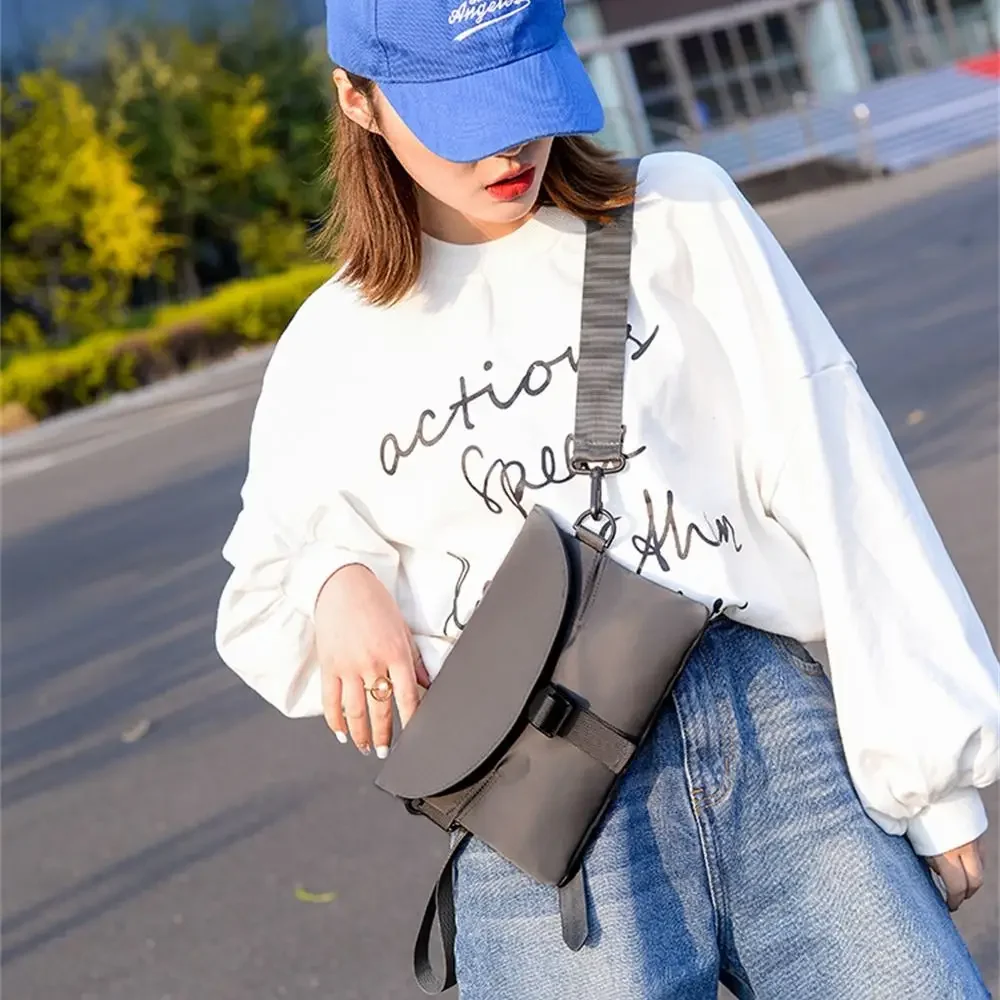 Men Nylon Chest Pack Cellphone Pouch Outdoor Sports Cross-body Bag Casual Running Cycling Sling Bag image 4