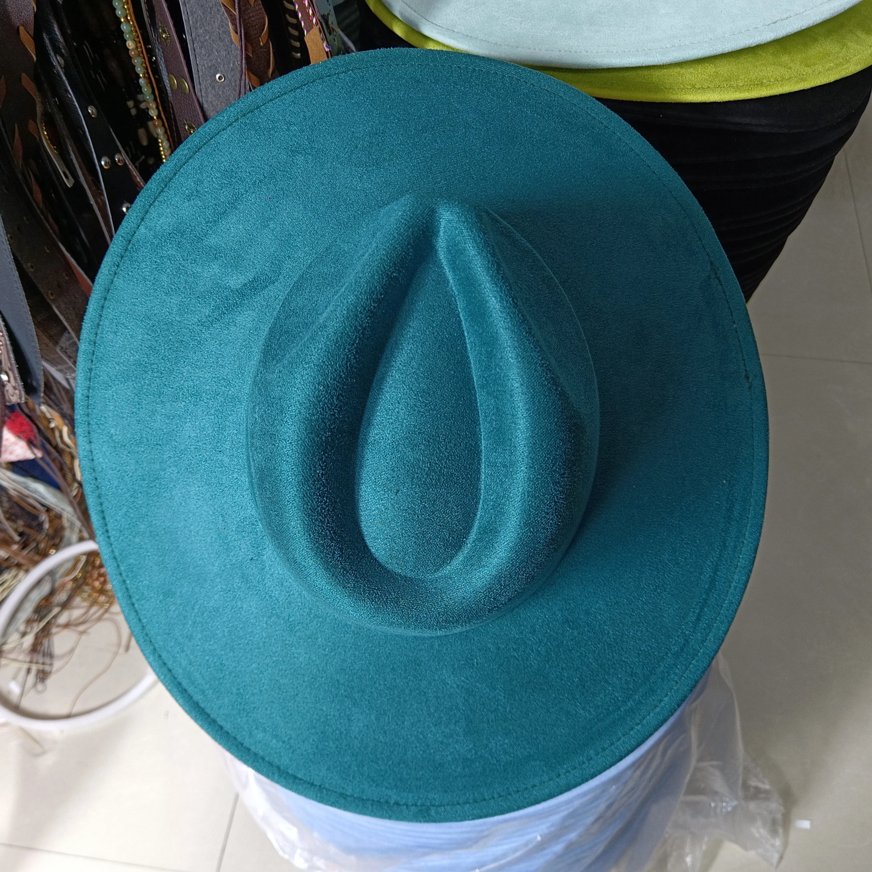 New color suede top hat 9.5cm wide Brim Fedora hat for men and women Spring/Summer jazz hat classic Sombrero Mujer