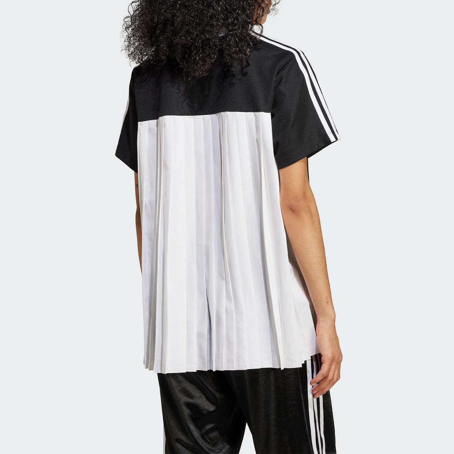 Adidas genuine Trefoil Womens Pleated Collar Short Sleeve T-Shirt JZ6783