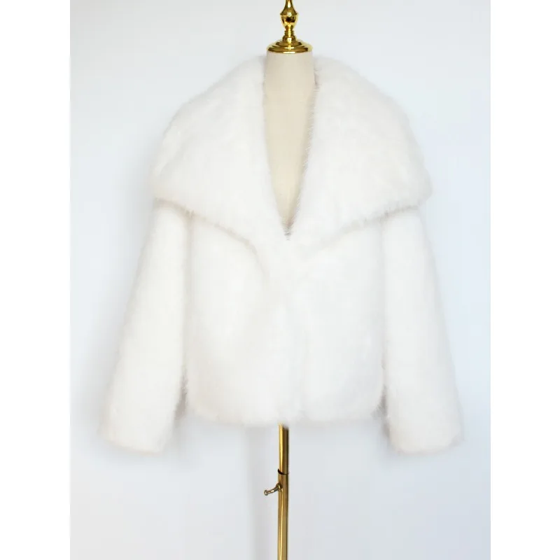 

Women's Faux Fur Coat Short Wool Blend Outerwear Fashion Faux Fur Fleece Top