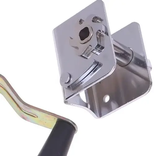 

Compact Sports Net Setter and Tensioner, Ideal for Convenient Net Tightening and Adjustment during Training