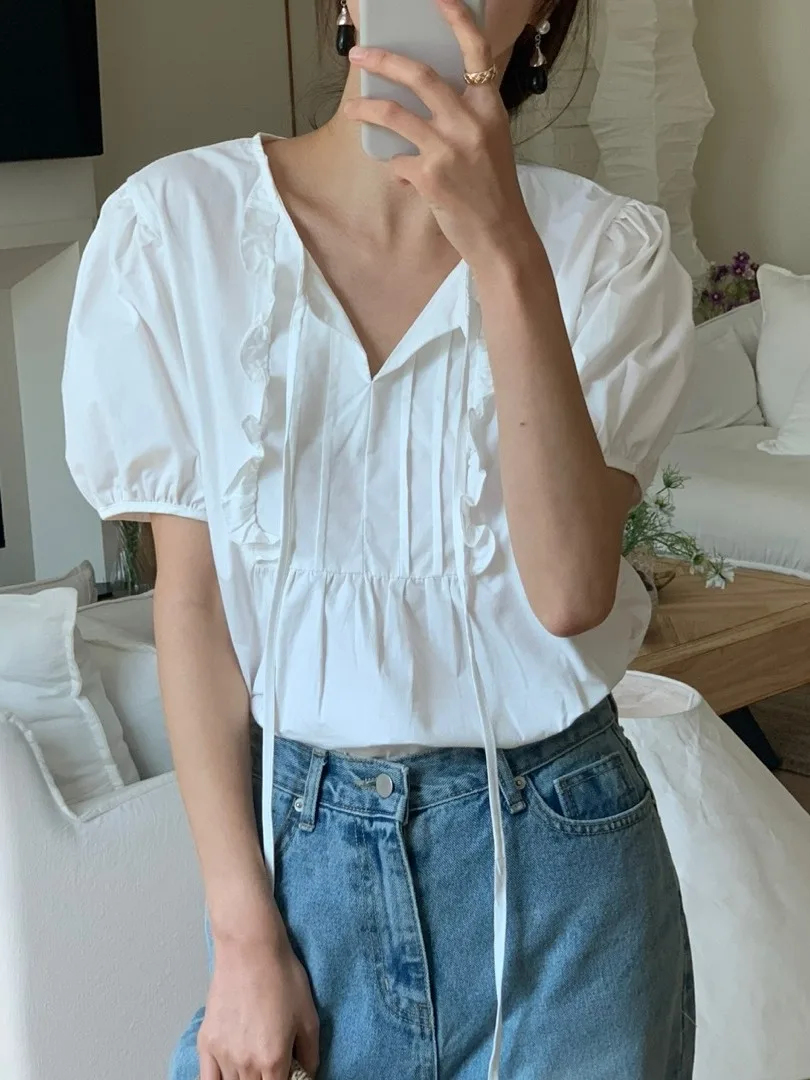 Summer New Women's Bubble Sve irt Loose Fit Sweet Tie ort Sve Blouse Versatile Design Wood ain  Detailing
