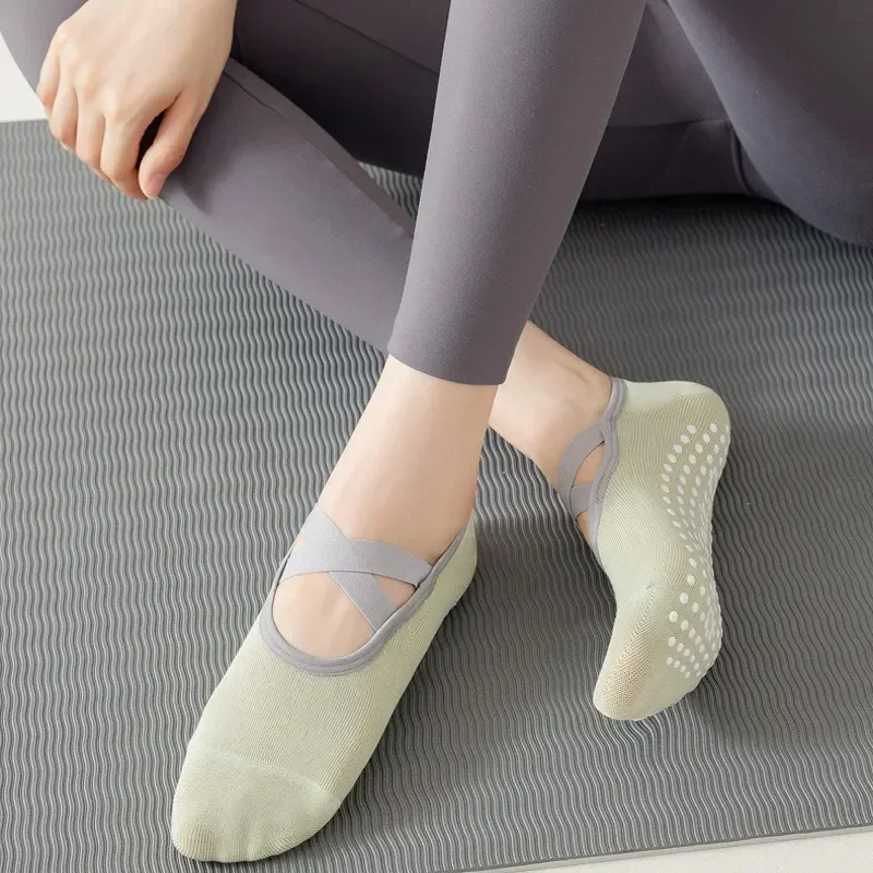 Calcetines antideslizantes de algodón para mujer, medias tobilleras para Yoga, Pilates, Ballet y baile