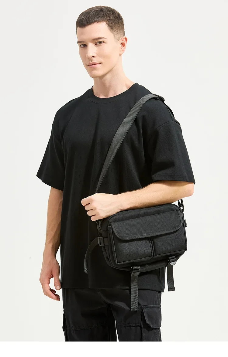 Minimalist Crossbody Bags Men's Water-Repellent Oxford Sling for Urban Streetwear, Lightweight Shoulder Bag with Zip Pockets sac