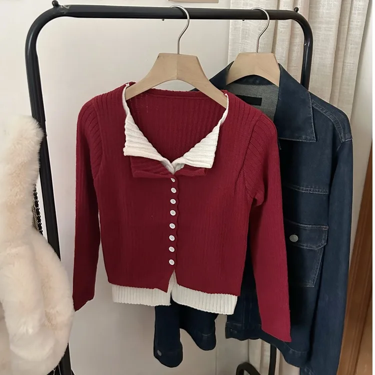 

Women's Knitwear Chic Design Sensation Versatile Slimming Fake Two-Piece Knitted Top for Autumn Season Online Exclusive