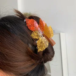 Fashion Maple Leaf Shape Acrylic Hair Clip Claw For Women Girls New Brown Leaves Geometric Hearpin Hair Accessories Tool