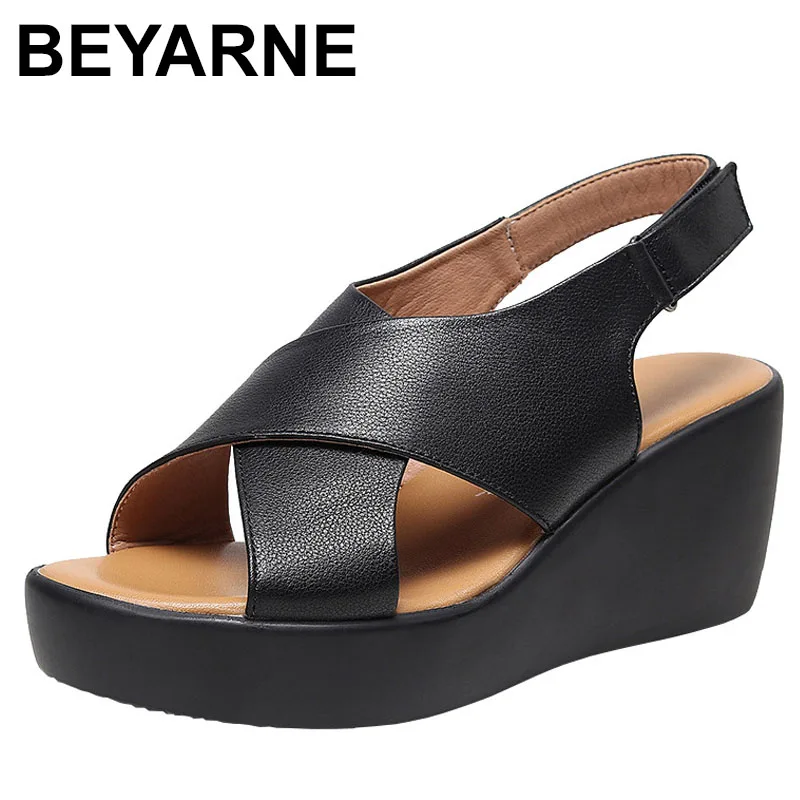 

Удобные дышащие сандалии из натуральной кожи 6 см, женская обувь, летние сандалии на танкетке на среднем каблуке для офиса и мамы, размеры 34-41