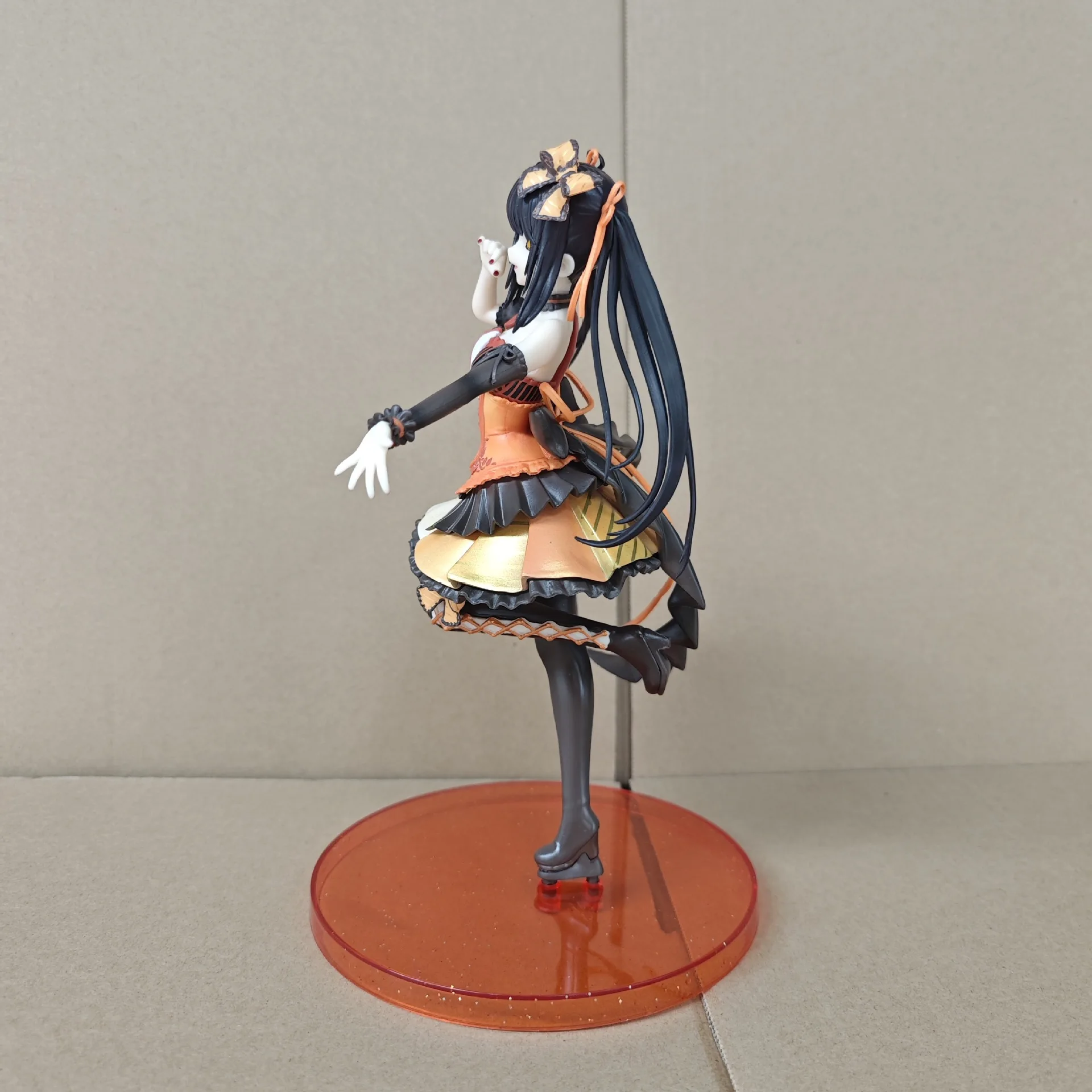 Calede Date a Live Anime Figure - Tokisaki Kurumi 24 cm PVC Action Model Doll da collezione Postura in piedi Figurine Decorazioni