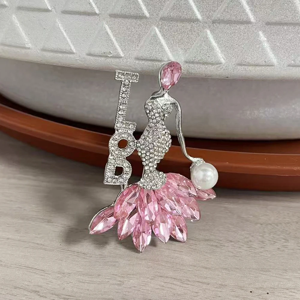 إثارة حجر الراين الوردي مجموعة أعلى السيدات من التميز TLOD دبوس المرأة الاجتماعية بروش معدني مجوهرات