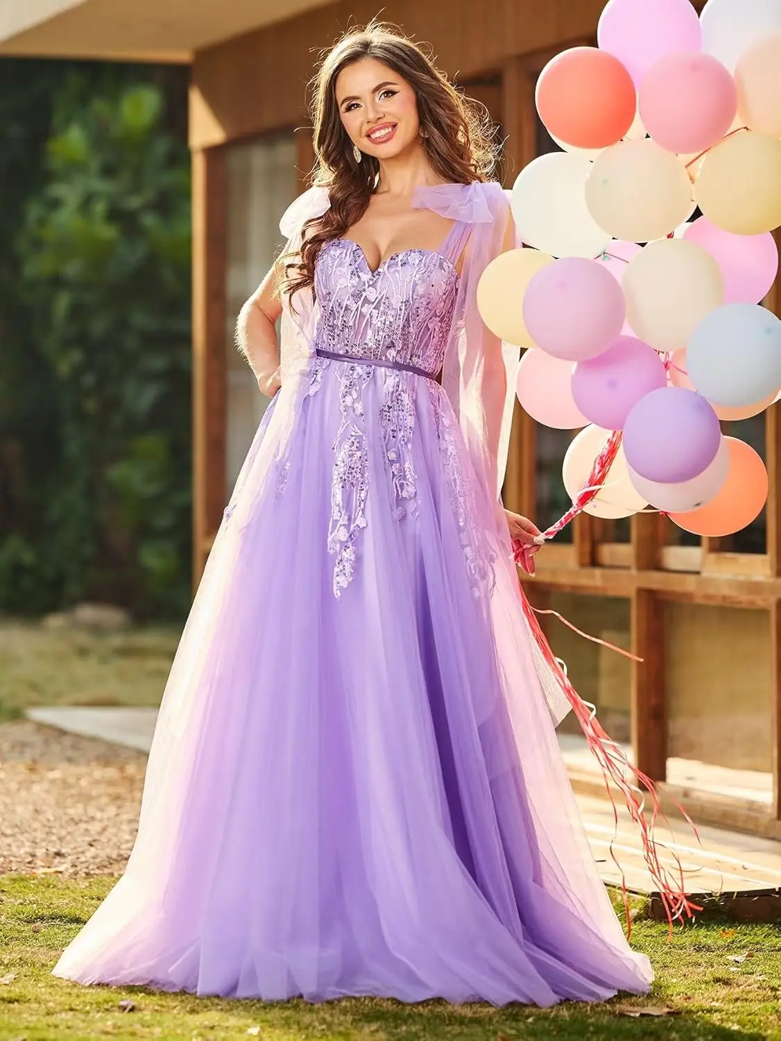 Abiti da ballo in tulle con applicazioni in pizzo per donna Abiti da ballo con spalline regolabili Abiti da sera lunghi a trapezio Abiti da festa
