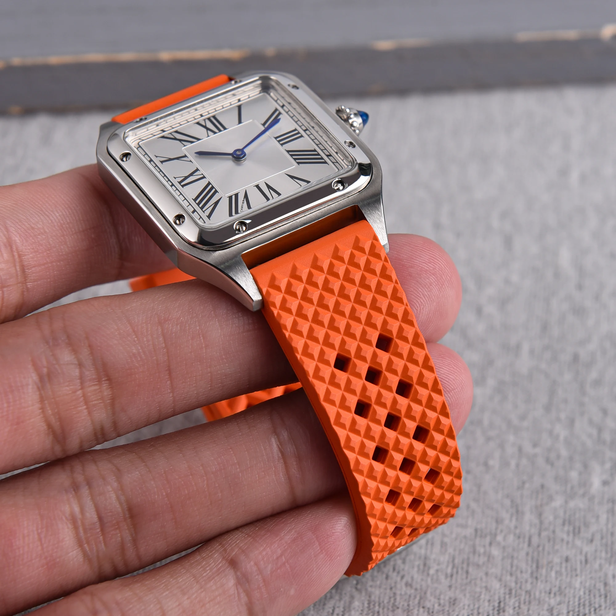 20 مللي متر 22 مللي متر FKM حزام ساعة مطاطي سريع الإصدار مقاوم للماء لساعات الغوص الرياضية تصميم مقاوم للتعرق #3