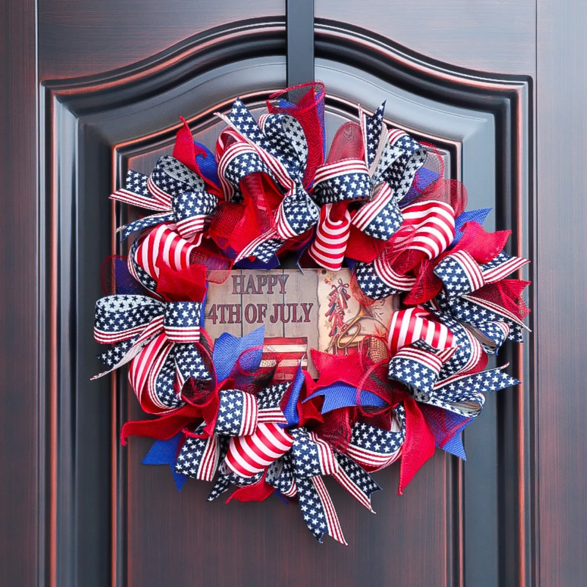 

Independence Day Patriotic Wreath Decorations, 4Th of July Wreath for Front Door, 15.7in Memorial Day Flag Wreaths, Red