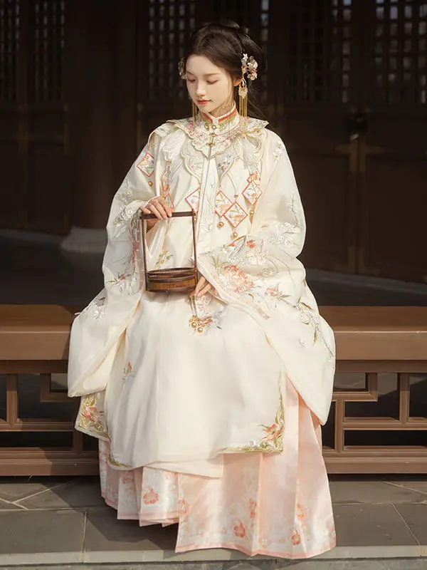 Arte de Jade [Hua Tuan Su] Hanfu para mujer, falda con cara de caballo hecha Ming, industria pesada, camisa bordada con cuello de pie y hombro en la nube, nuevo