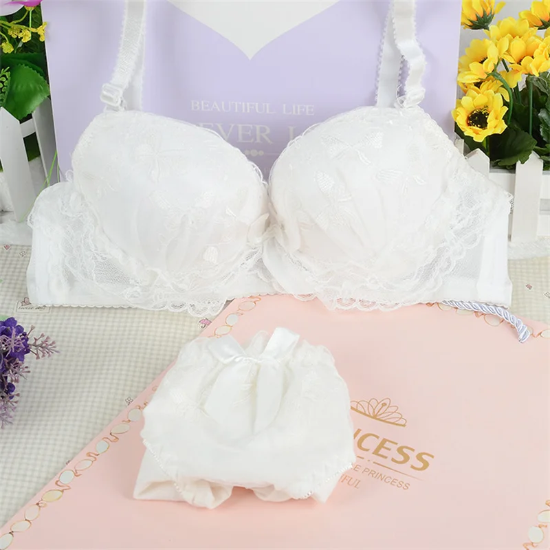 Women Lace Bra Sets Cute Girls Underwear beauty Backless Wire Free Floral Lingerie Sentual Soft Comfortable Bra& Brief Sets