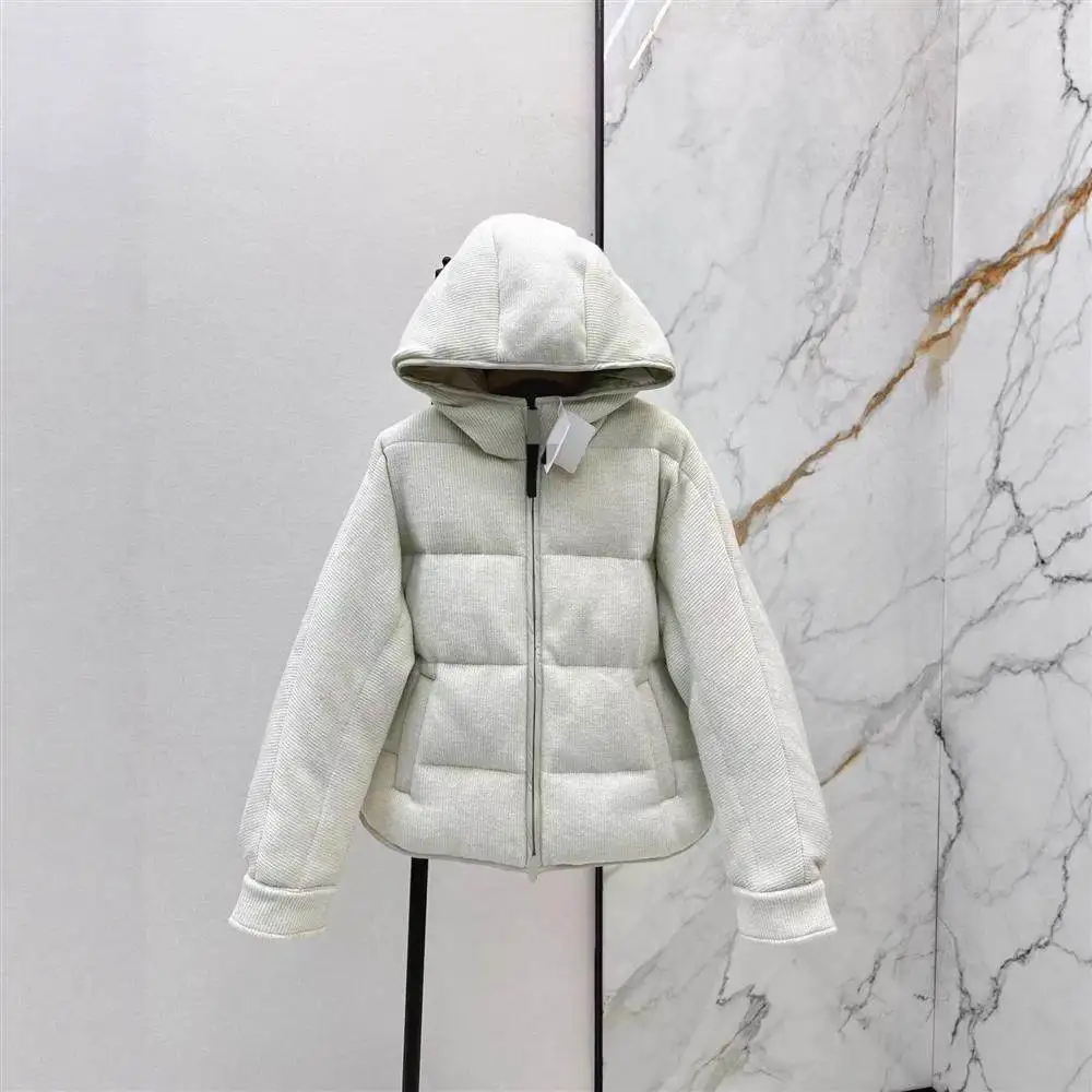 

Sli iny Tead Knitted Loose Early Spring New Model Women's Faionable Sweater Thi Warm ort Length Inner Wear