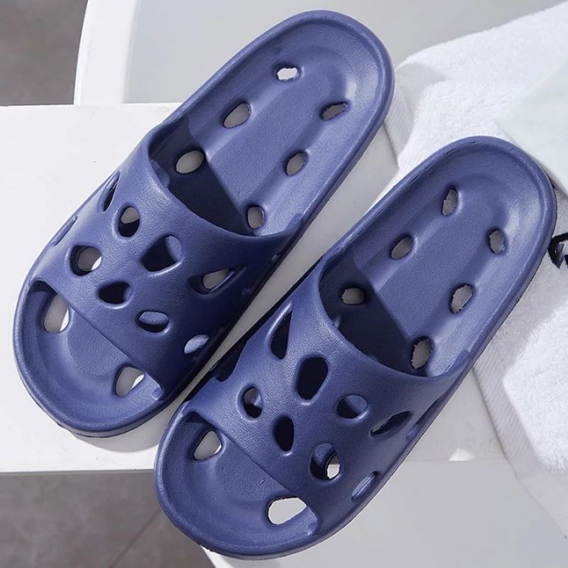 Cloud Slippers For Men Flip Flops Beach Sandals Bathroom Non-Slip Slides Men Women Slippers Indoor House Shoes Male Slipper