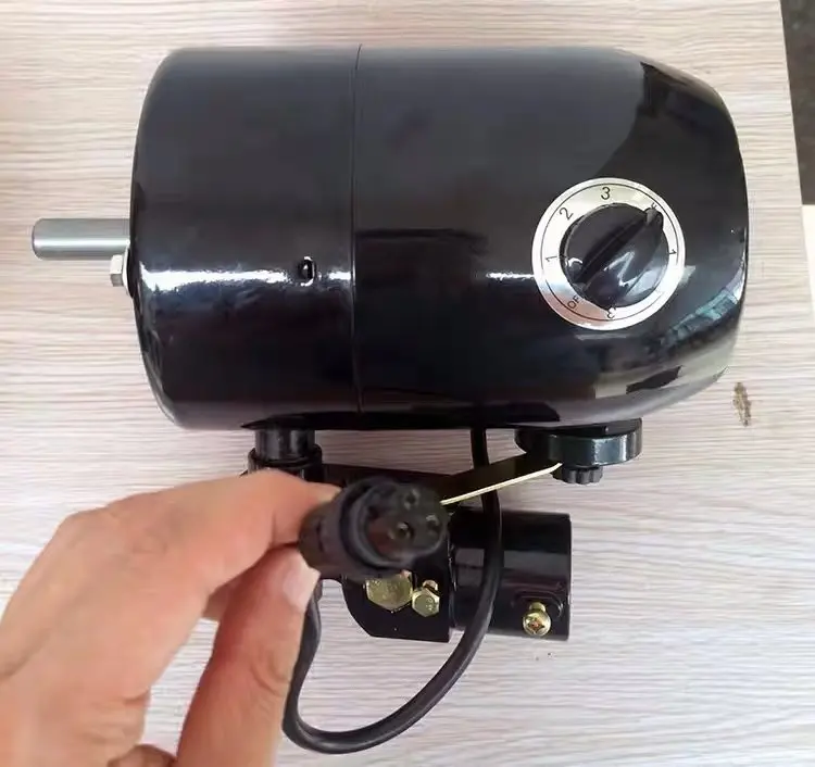 

Промышленный вентилятор Водонепроницаемый пылезащитный маслостойкий двигатель из чистой меди Настенный вентилятор Напольный вентилятор Спрей