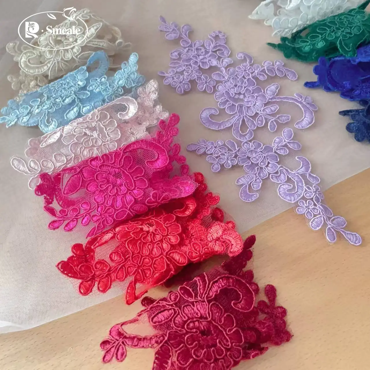 20 Stück/10 Paar Hochwertige Spitzenborte mit Glänzenden Pailletten und Verspiegelten Blumen. Hochzeitskleid Kopfschmuck DIY Nähzubehör RS2506253 – Detail 5