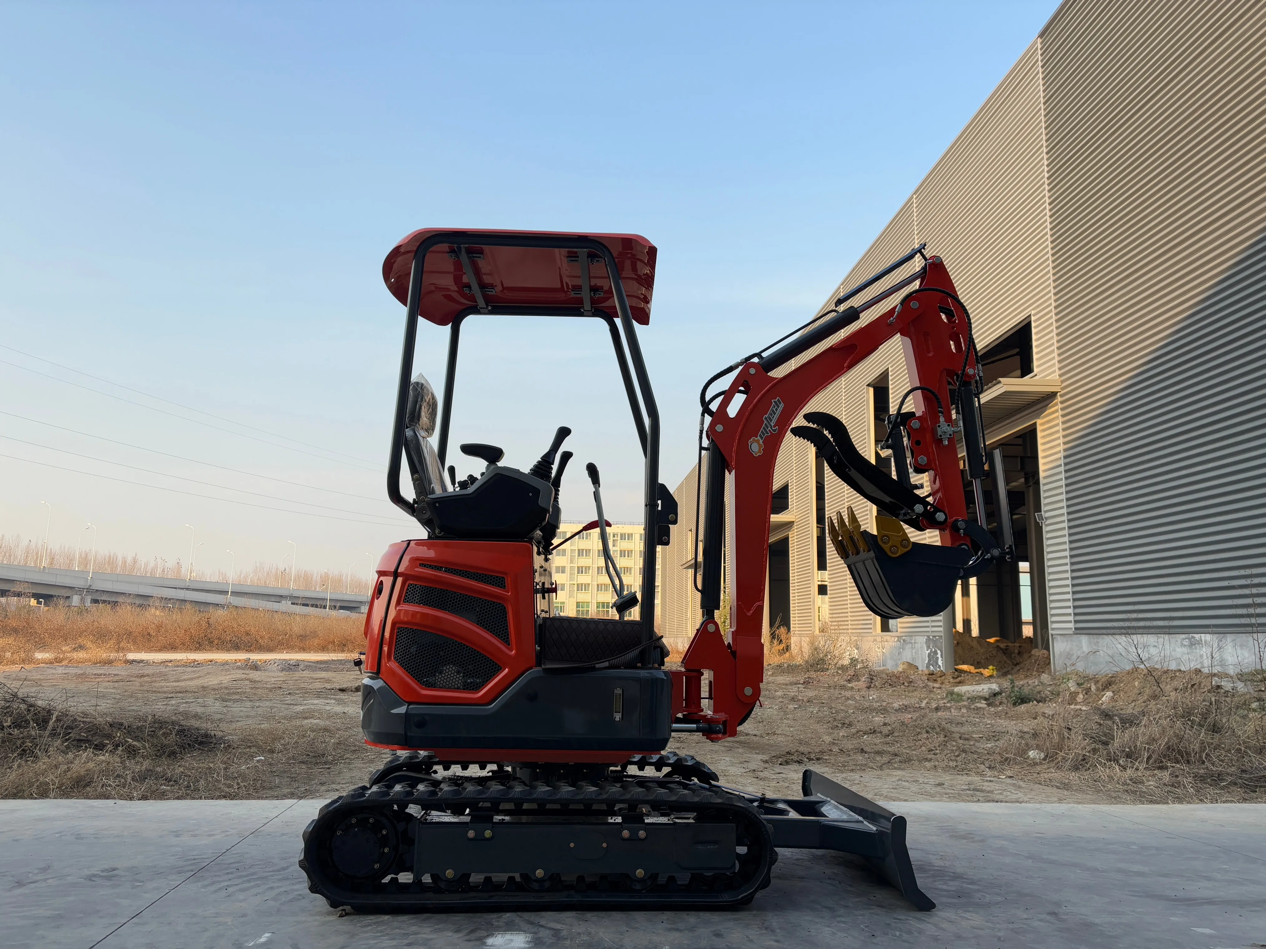 customized EPA & CE Certified Euro 5 Excavator OMI-18Pro, with Swing Arm Telescopic Crawler, Factory Supply Free Shippin