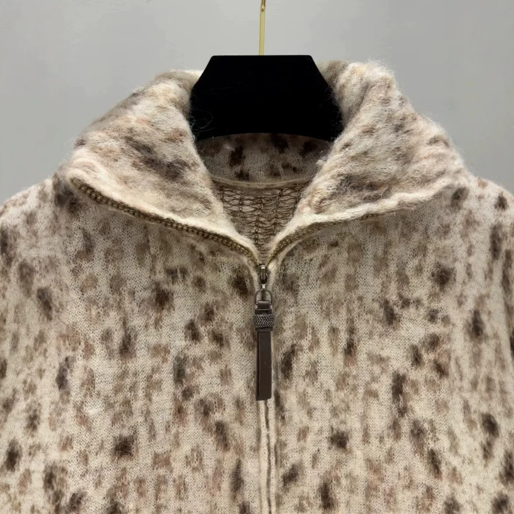 2026 Autumn/Winter Women's Leopard-Print Crew-Neck Long-Sleeve Knit Pullover