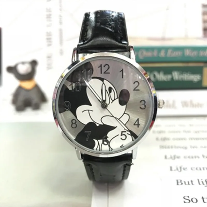 New Disney Anime Mickey Mouse Watch Kawaii Minnie Mouse Children Watch Cartoon Student Popular Watches Boy Girl Kids Gifts