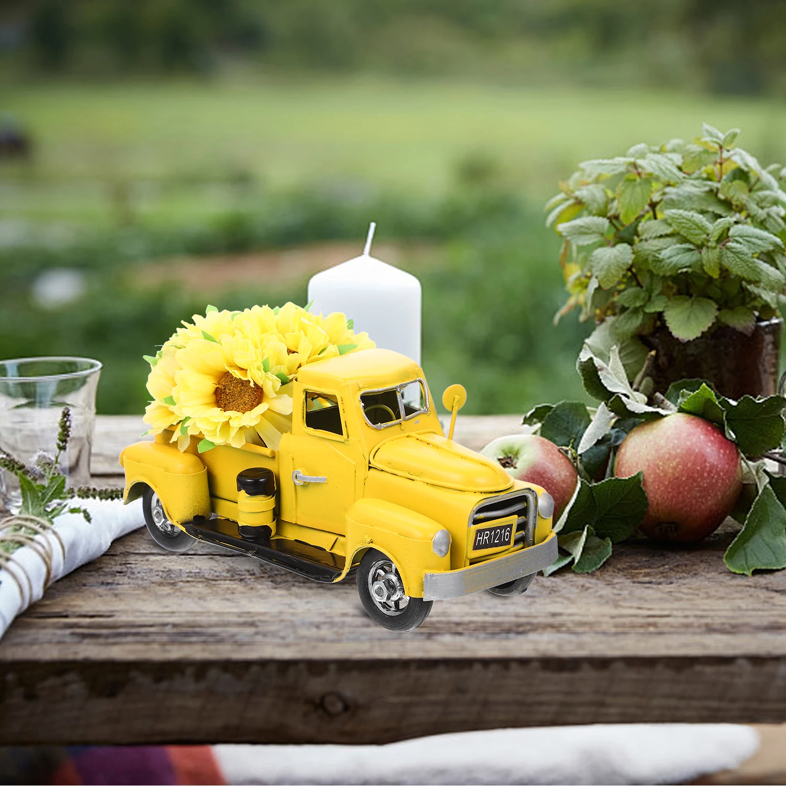 

Simulation Truck Decoration Vintage Home Decor Plastic Kitchen Table Centerpieces Creative Adornment Comfortable Space Office