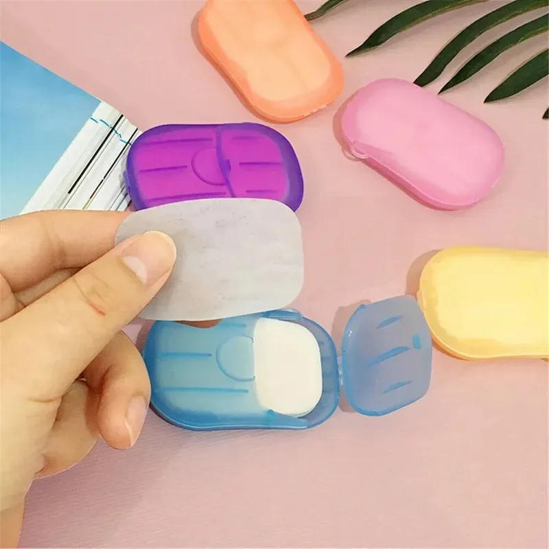 2/4pcs Disposable Travel Soap Paper Sheets Skin Friendly Mini Paper Soap Sheets Portable Soap Slice with Box for Hand Washing