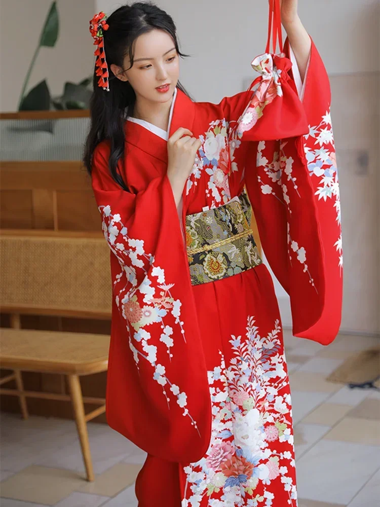 

Women's Japanese Formal Furisode Kimono Red Color Floral Prints Traditional Yukata Photography Dress Cosplay Costume