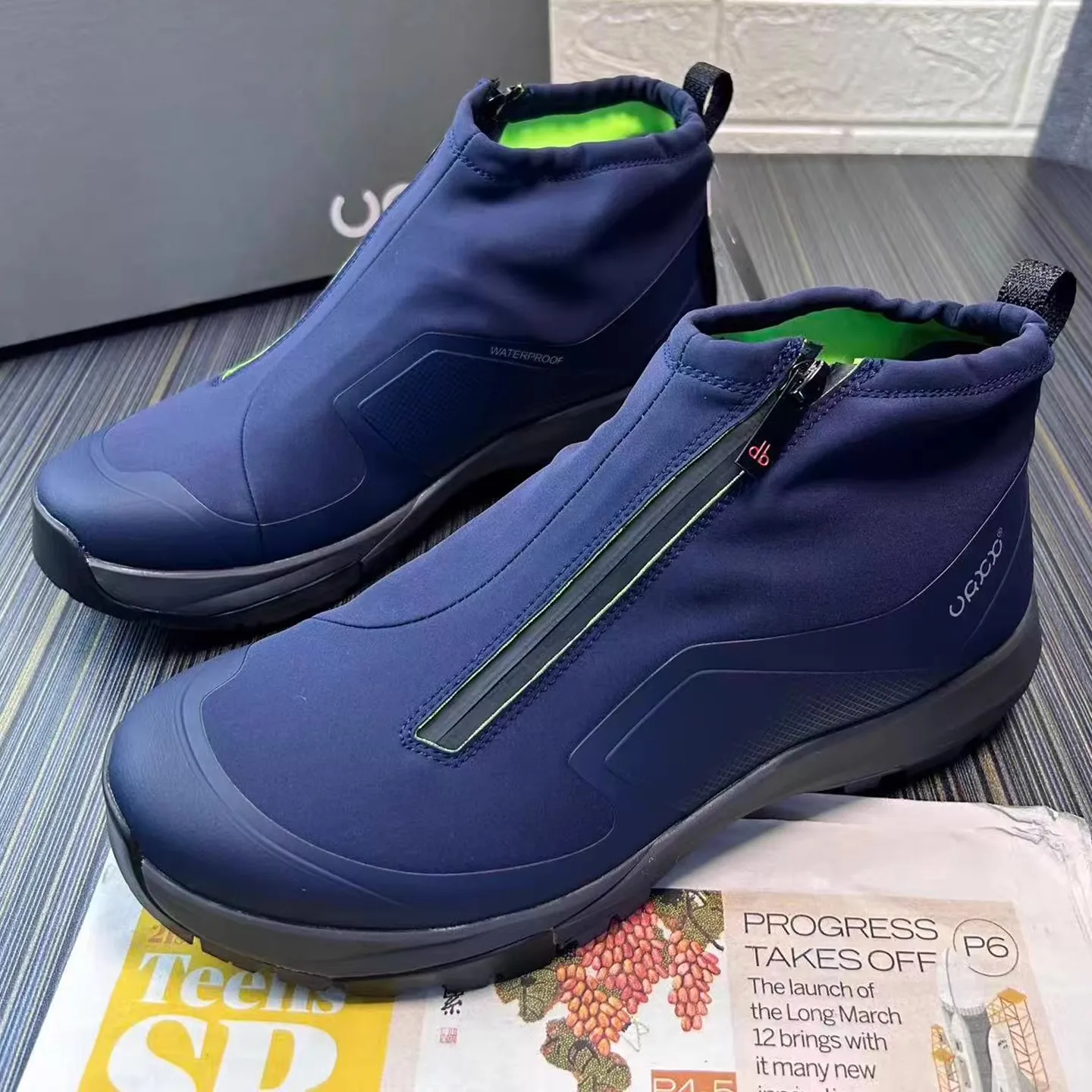 High Top Athletic Shoes Hiking Lightweight Outdoor Walking Casual Menswear Sneakers Zipper Luxury Designer Street Hip Hop Chic