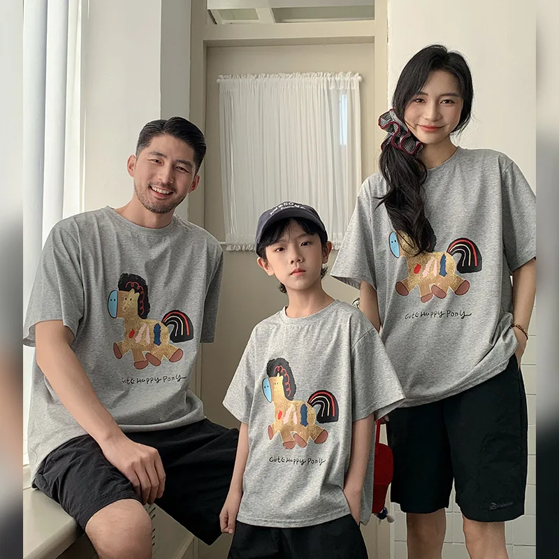 2026 New Year of The Horse Family Matching Outfits Short Sleeve Tees for Mommy & Me Daddy & Son Sets Parent-Child Tops