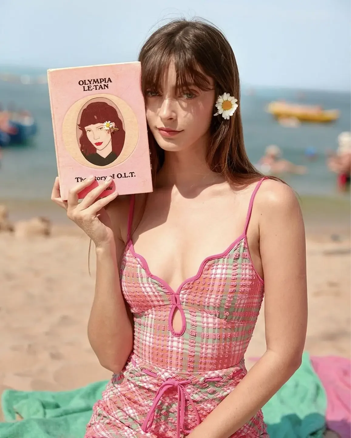 فتاة حلوة صغيرة العطر الماس شعرية المحافظ انقسام تنورة نمط بسيط قطعة واحدة مثير ملابس السباحة النسائية عارية الذراعين #4