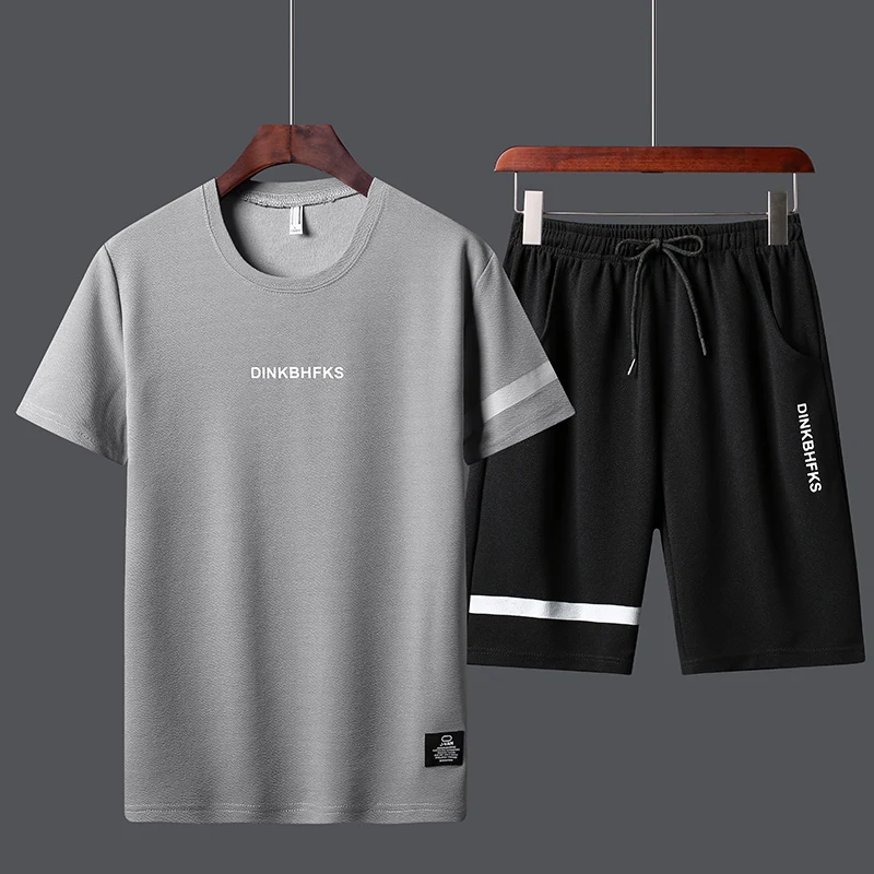 Men\'s Summer High Quality Two Piece Outdoor Sports Fitness Lightweight and Breathable Short Sleeve Shorts Quick Drying Set