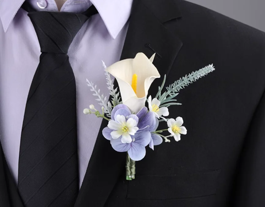 Korean-style wedding simulation corsage white and green fairy hand-lapped flowers for the bride and groom to get married in high
