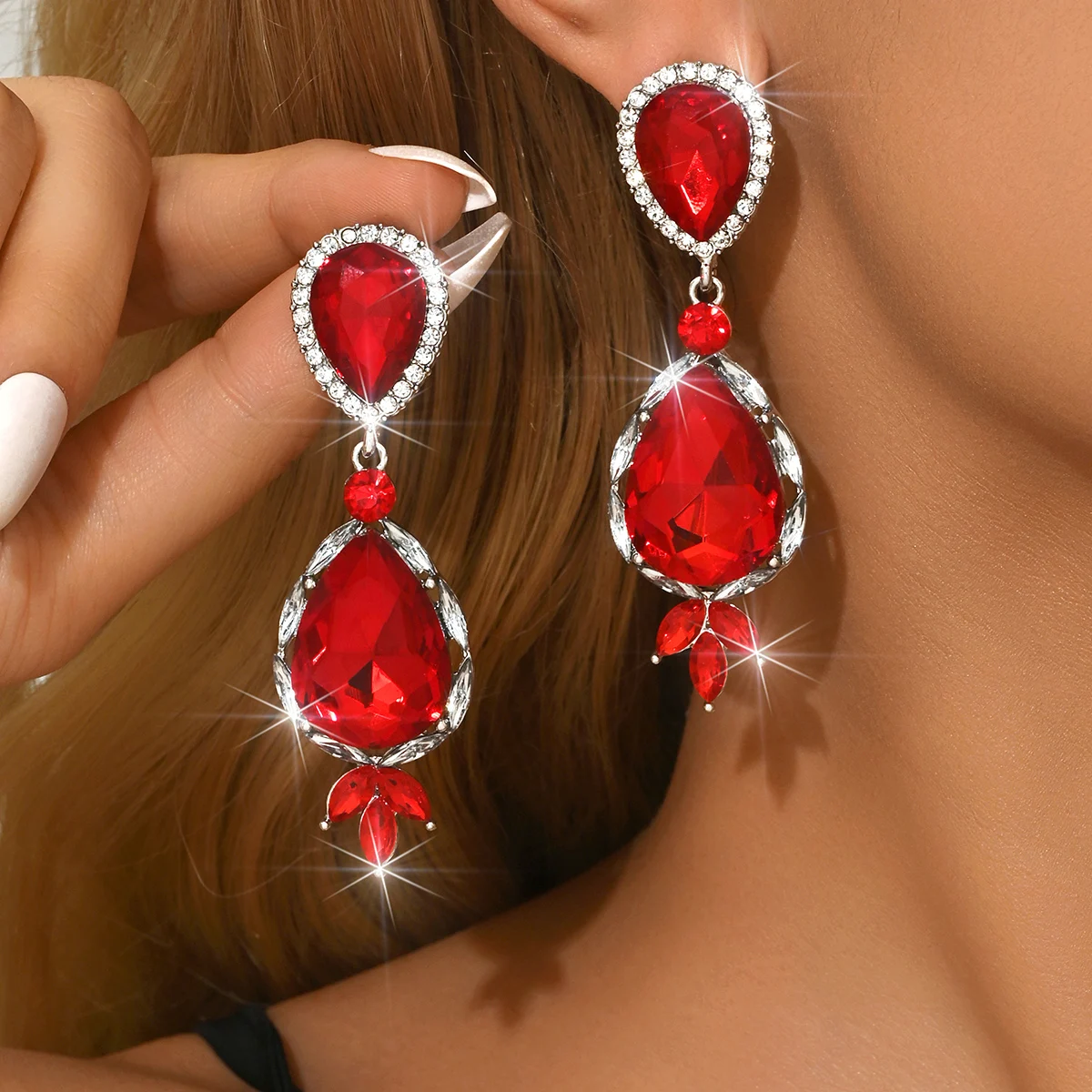 European and American Cross-Border Source Retro Palace Style Earrings, Gemstone Long Earrings, Niche Light Luxury Earrings