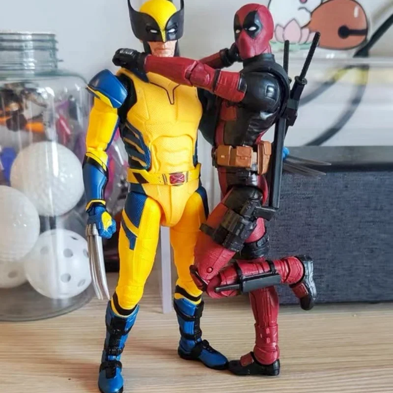 Original Marvel Anime Figure Deadpool 3 Series Deadpool And Wolverine 6-Inch Logan Action Figure Collect Toy Kids Christmas Gift