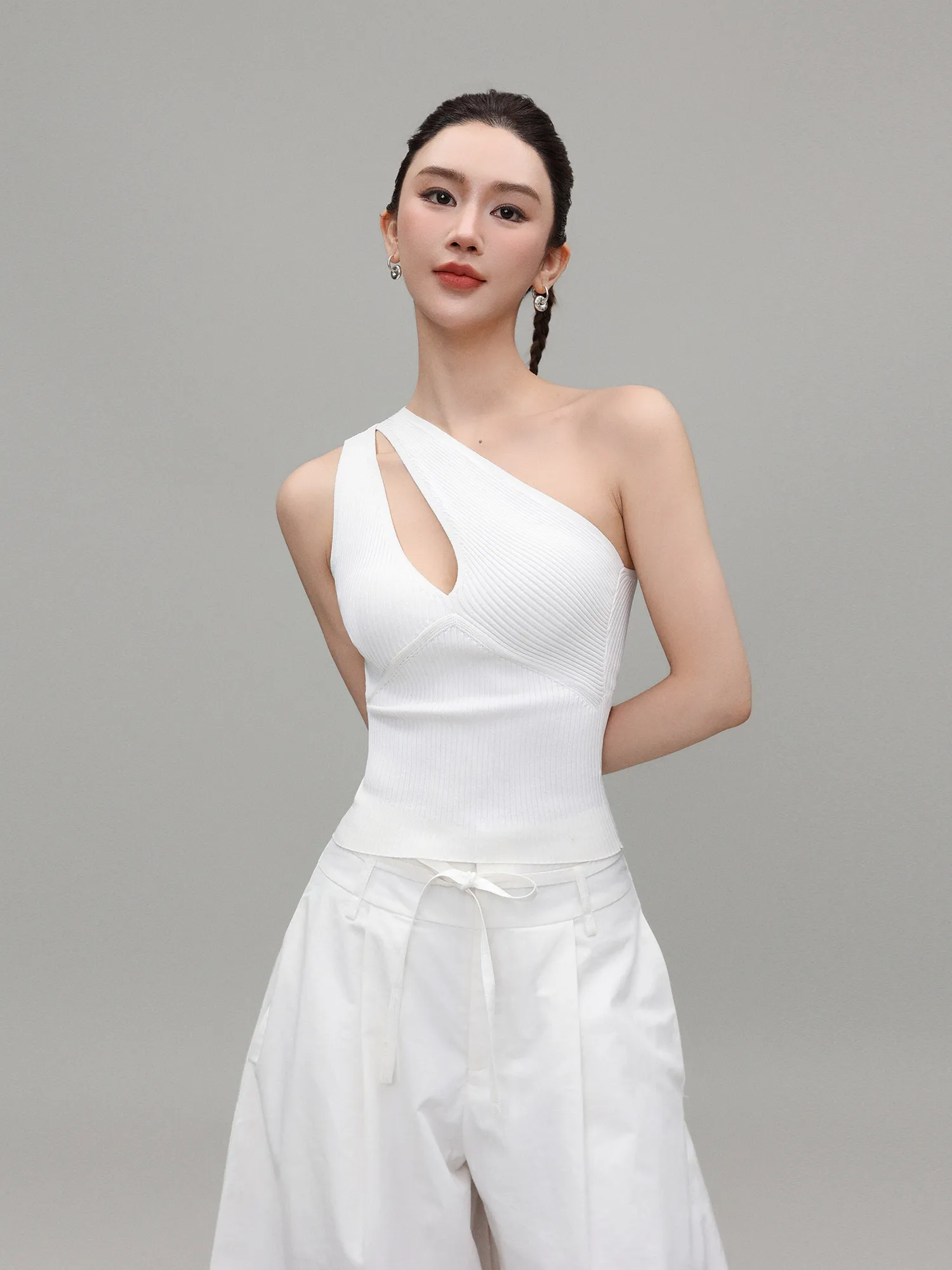 

Original Design One-Armed Knitted Vest Top for Women Sexy Side-oulder Summer 2025 Retro Sle Faionable Casual Wear