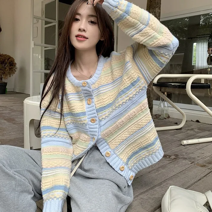 Early Spring Autumn Top Women New Korean Version Striped Outerwear Versatile Knitted Sweater Thin Cardigan Jacket Ladies Coat