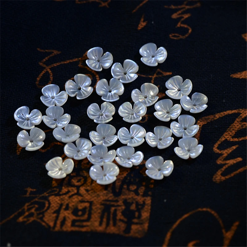 20 Pcs/Lot New Creative 10MM Natural Shell Petal Flower Beads Charm Connectors Diy Ornament Hair Jewelry Making Accessories